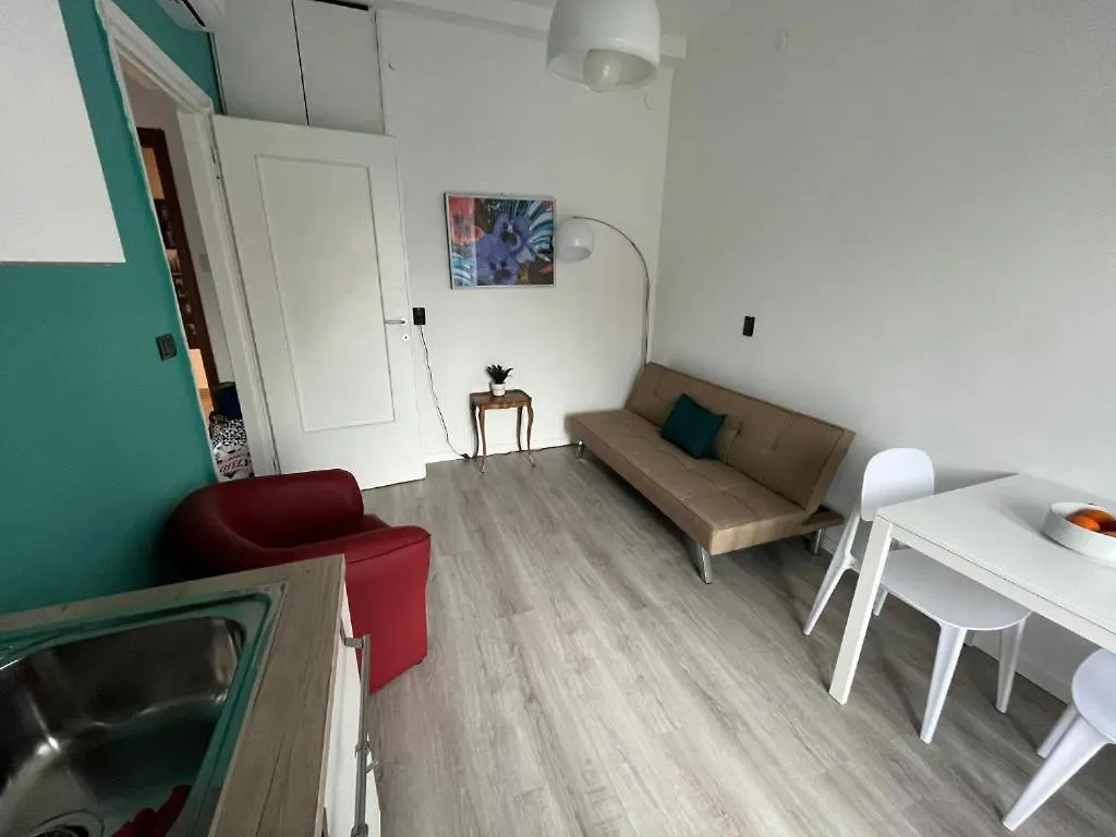 Olimpia Fidias Bilocale Isola Apartment Milan