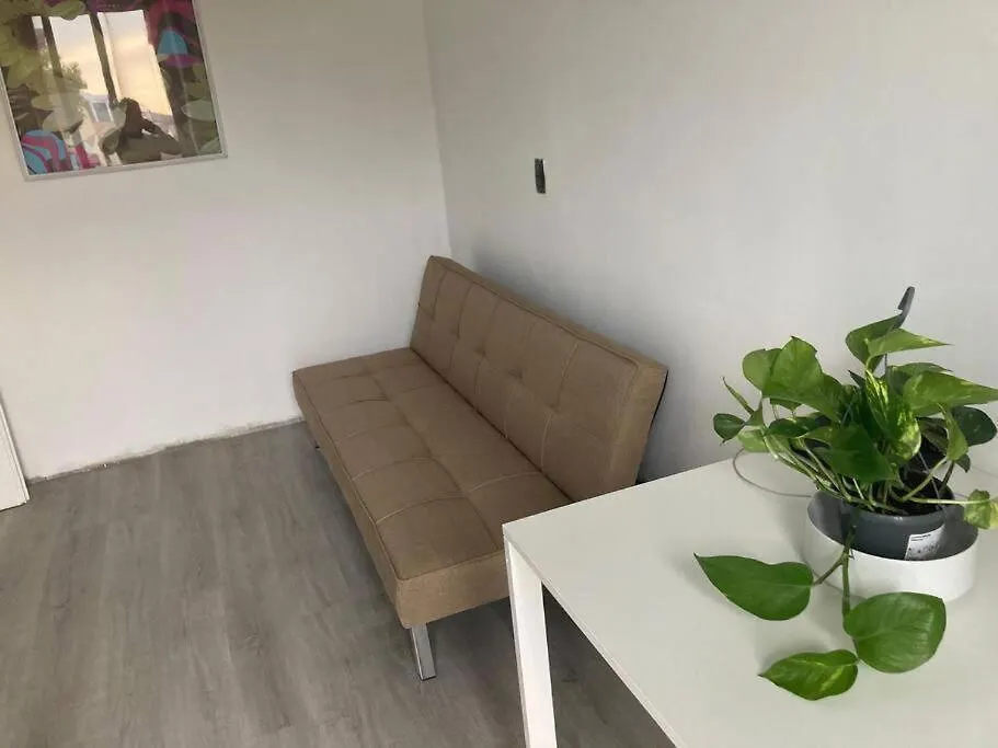 Olimpia Fidias Bilocale Isola Apartment Milan Italy